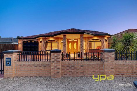 Property photo of 12 Severn Court Roxburgh Park VIC 3064