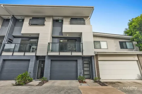 Property photo of 31/10 Riverview Road Nerang QLD 4211
