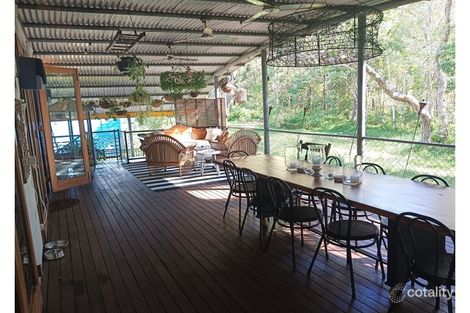 Property photo of 11 James Street Coochiemudlo Island QLD 4184