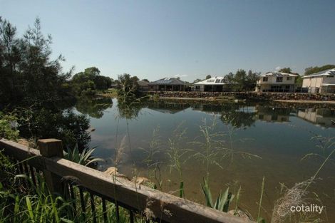 Property photo of 25 Adam Street Beachmere QLD 4510