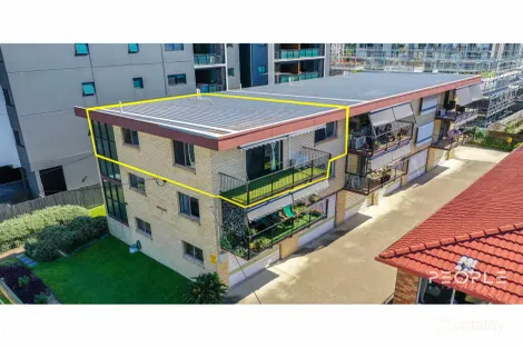 4/7 Zillah St, Stones Corner, QLD 4120