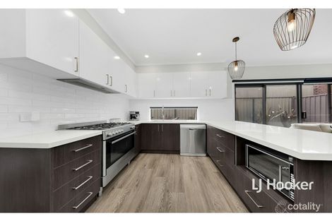 Property photo of 36 Wedding Drive Wallan VIC 3756