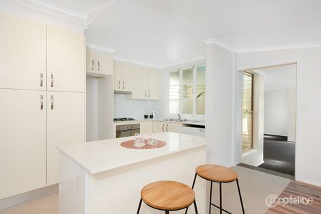 Property photo of 193 Cliveden Avenue Oxley QLD 4075