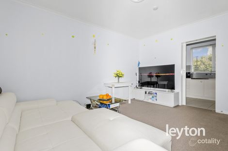 Property photo of 2/17 Royal Avenue Springvale VIC 3171
