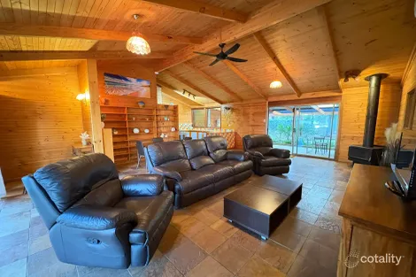 Property photo of 23 Osprey Drive Marion Bay SA 5575