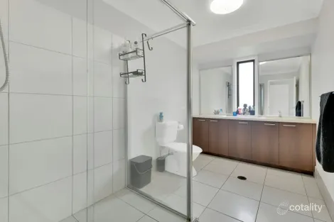 Property photo of 9 Canopy View Court Flagstone QLD 4280