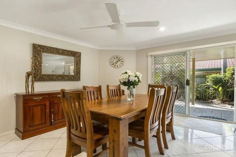 Property photo of 16 Forfar Street Seventeen Mile Rocks QLD 4073