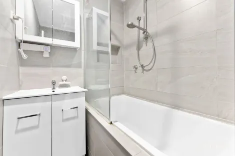 Property photo of 1/177 Carinish Road Clayton VIC 3168