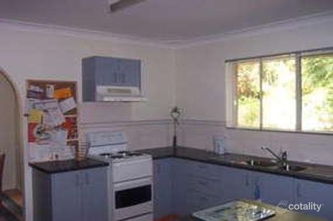 Property photo of 11 Adnamira Close Wyoming NSW 2250
