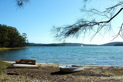 Property photo of 2 Keith Crescent Smiths Lake NSW 2428