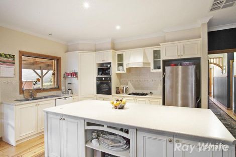 Property photo of 11 Jean Street Upper Ferntree Gully VIC 3156