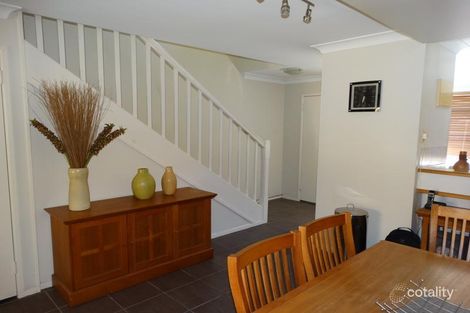 Property photo of 25/2018 Wynnum Road Wynnum West QLD 4178