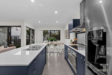 Property photo of 223 Whites Road Lota QLD 4179