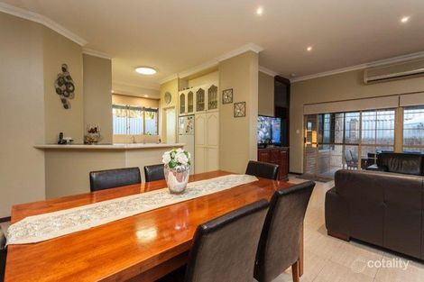 Property photo of 21 Parakeet Way Coogee WA 6166