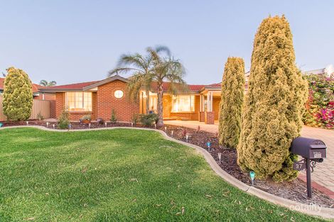 Property photo of 37 Turnbury Park Drive Jandakot WA 6164