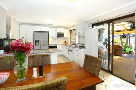 Property photo of 23 Terrace Court Merrimac QLD 4226