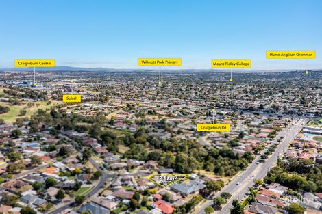 Property photo of 6 Hove Place Craigieburn VIC 3064