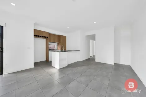 Property photo of 40 Yann Drive Wollert VIC 3750