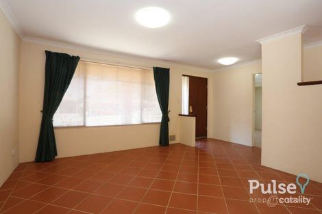 Property photo of 5 Somerset Rise Kardinya WA 6163