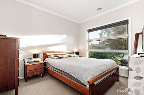Property photo of 10 Sienna Way Pakenham VIC 3810