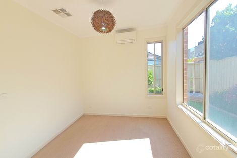 Property photo of 23 Nighthawk Boulevard South Morang VIC 3752