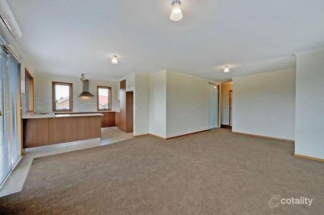 Property photo of 2/54 Camrise Drive Cambridge TAS 7170