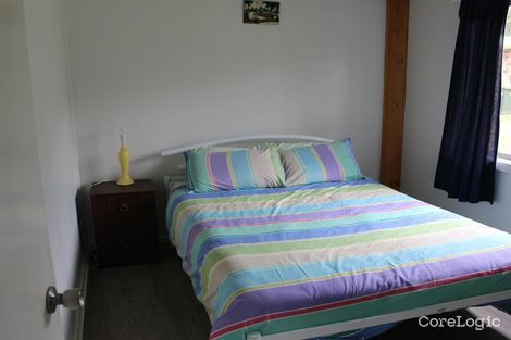 Property photo of 2 Jacaranda Close Hallidays Point NSW 2430