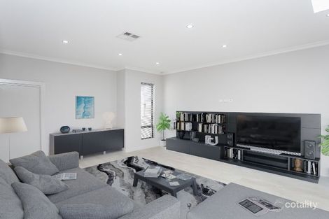 Property photo of 33 Browning Street Yokine WA 6060