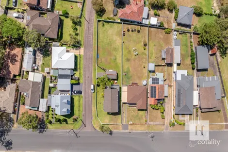 Property photo of 9 Lakeview Avenue Gorokan NSW 2263