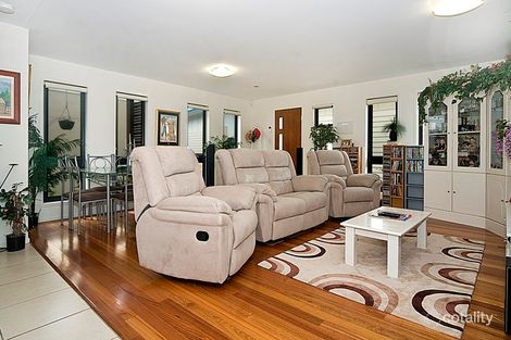 Property photo of 2/5 Suzanne Close Mudjimba QLD 4564