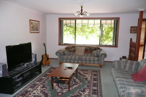 Property photo of 35 Bourke Crescent Hoppers Crossing VIC 3029