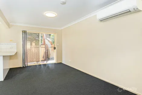 Property photo of 2/23 Robert Street Penrith NSW 2750
