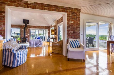 Property photo of 7 Mills Court Smiths Beach VIC 3922