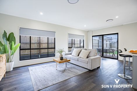 Property photo of 22 Tamarind Crescent Park Ridge QLD 4125