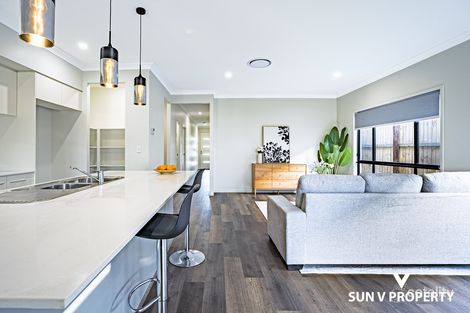 Property photo of 22 Tamarind Crescent Park Ridge QLD 4125