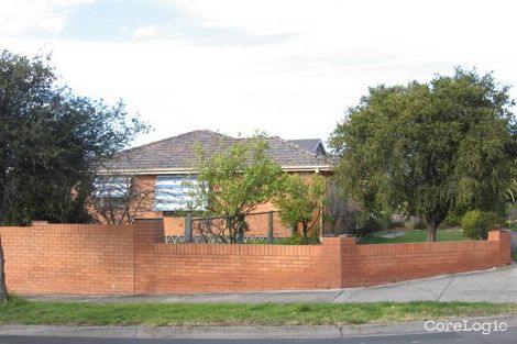 Property photo of 8 Arianne Road Glen Waverley VIC 3150