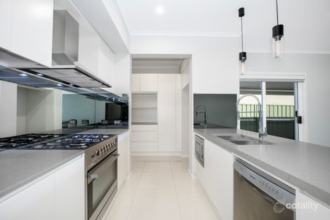 Property photo of 13B Crammond Boulevard Caringbah NSW 2229