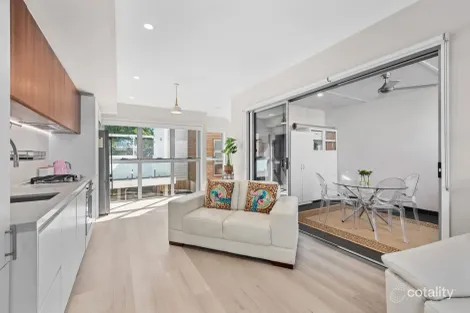 Property photo of 2/11 Sidney Street Nundah QLD 4012