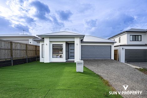 22 Tamarind Cres, Park Ridge, QLD 4125