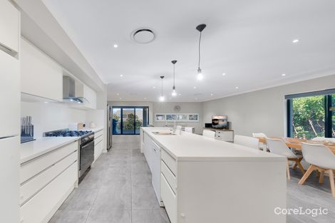 Property photo of 22 Fairbank Drive Gledswood Hills NSW 2557