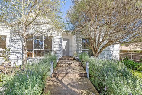 17 Forrest Ave, Sorrento, VIC 3943