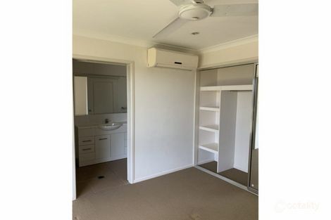 Property photo of 33 Doongarra Crescent Gracemere QLD 4702