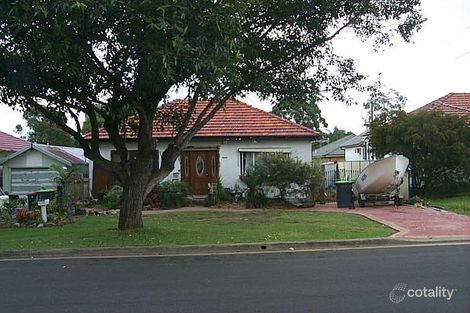 80 Robertson Rd, Bass Hill, NSW 2197