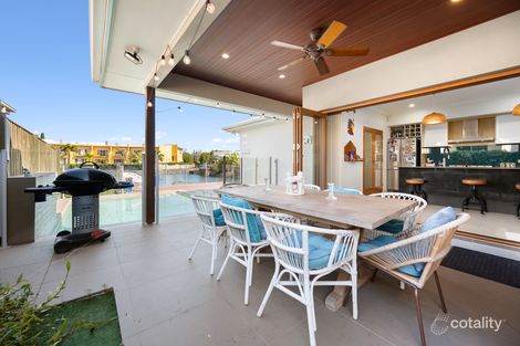 Property photo of 8 Mariner Avenue Hope Island QLD 4212