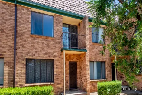 Property photo of 4/24 Elizabeth Street Dubbo NSW 2830
