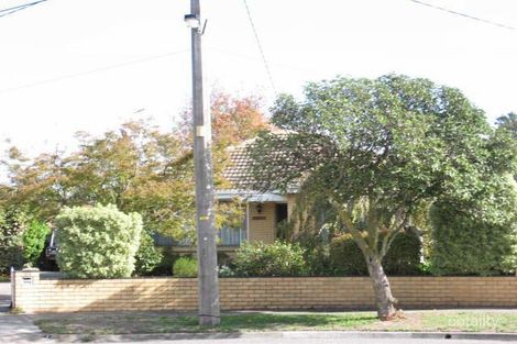 33 Goodwood Dr, Springvale, VIC 3171