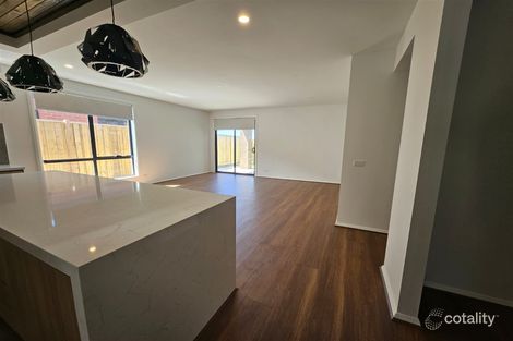 Property photo of 71 Metroon Drive Weir Views VIC 3338