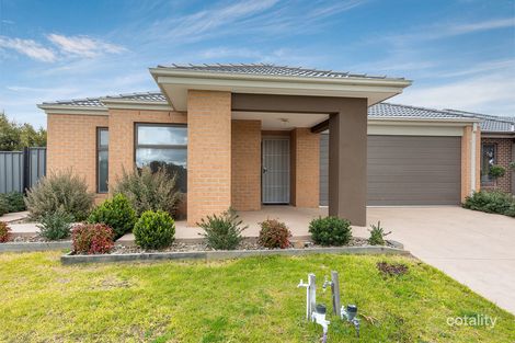 Property photo of 95 Serenity Way Craigieburn VIC 3064