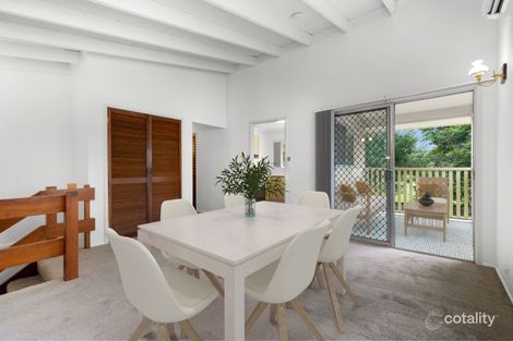 Property photo of 72 Dobell Street Indooroopilly QLD 4068
