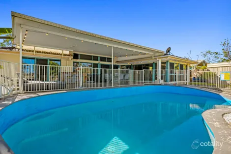 Property photo of 128 Monterey Keys Drive Helensvale QLD 4212